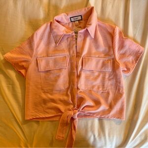 Discreet Peach/Pink Tie-Front Button Down Shirt